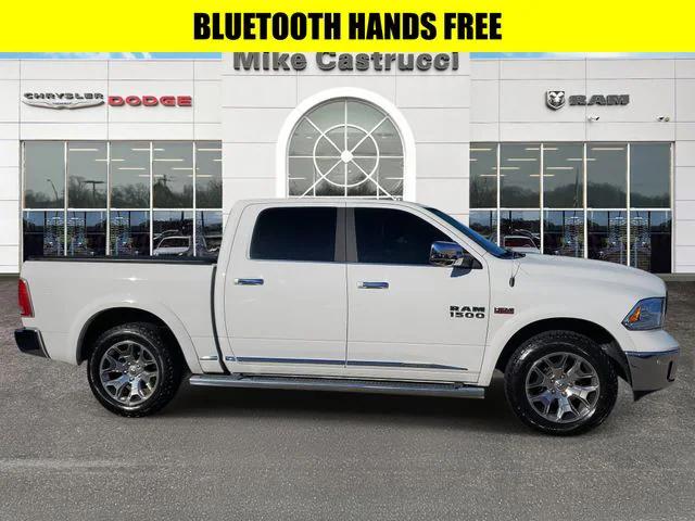 2017 RAM 1500 Limited Crew Cab 4x4 57 Box 2017 RAM 1500 Limited Crew Cab 4x4 57 Box