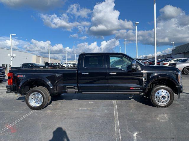 2025 Ford F-450 Platinum