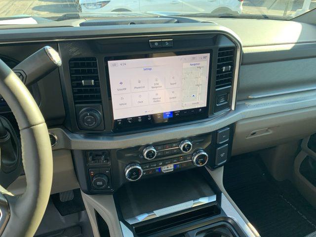 2025 Ford F-450 Platinum
