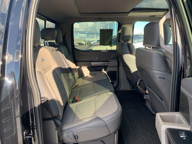 2025 Ford F-450 Platinum