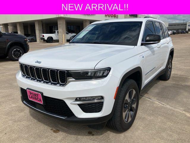 2022 Jeep Grand Cherokee 4xe Limited 4x4 2022 Jeep Grand Cherokee 4xe Limited 4x4