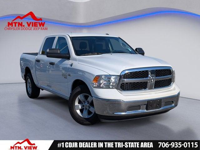 2022 RAM 1500 Classic Tradesman Crew Cab 4x2 57 Box 2022 RAM 1500 Classic Tradesman Crew Cab 4x2 57 Box