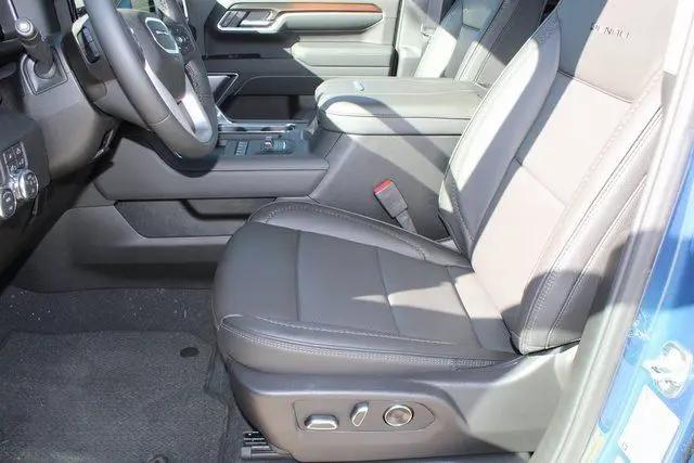 2026 GMC Sierra 2500HD Crew Cab, Standard Bed, Denali, 4WD
