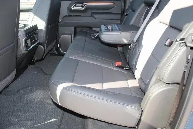 2026 GMC Sierra 2500HD Crew Cab, Standard Bed, Denali, 4WD