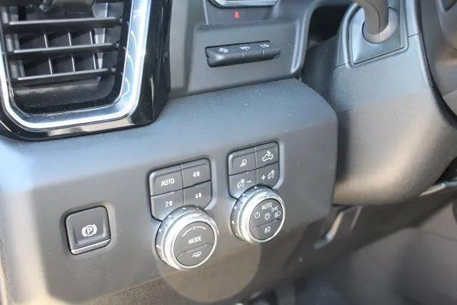 2026 GMC Sierra 2500HD Crew Cab, Standard Bed, Denali, 4WD