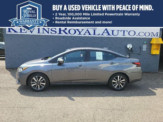 2021 Nissan Versa SV Xtronic CVT
