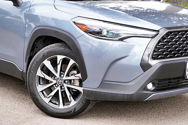 2023 Toyota Corolla Cross XLE 2023 Toyota Corolla Cross XLE
