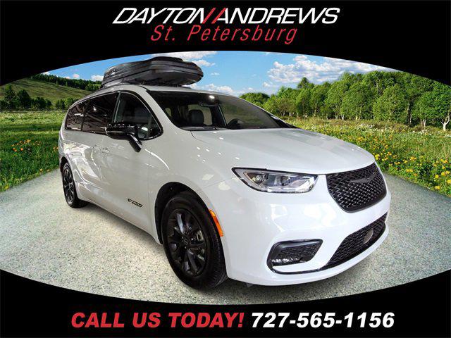 2025 Chrysler Pacifica PACIFICA SELECT
