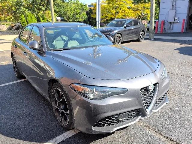 2022 Alfa Romeo Giulia Ti AWD