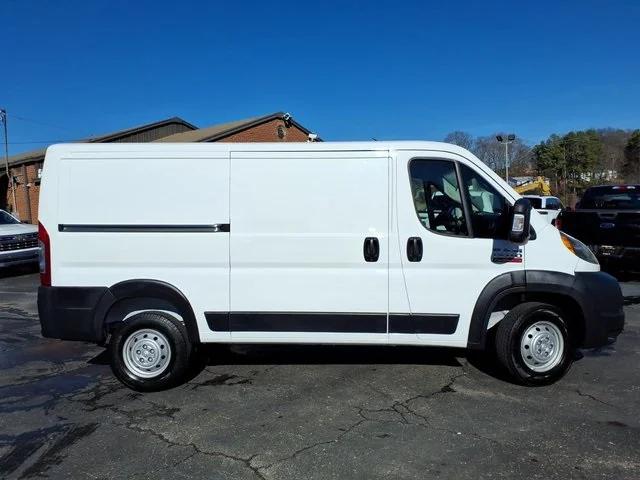2022 RAM ProMaster 1500 Cargo Van Low Roof 136 WB
