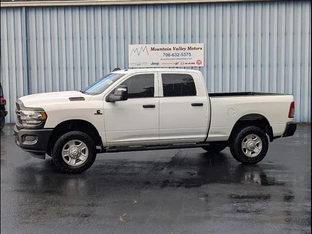 2023 RAM 2500 Tradesman Crew Cab 4x4 64 Box