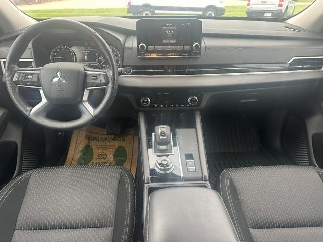 2024 Mitsubishi Outlander ES 2.5 S-AWC