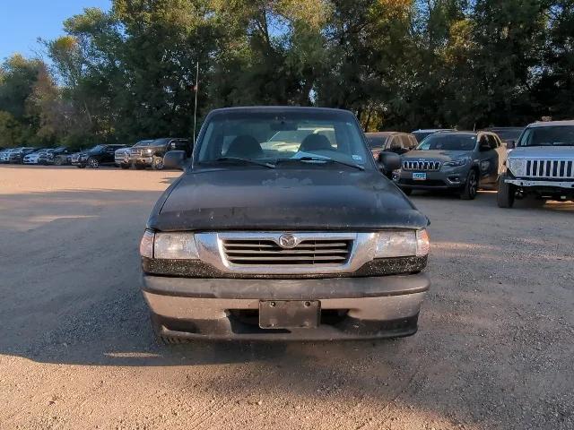 2000 Mazda B3000 SE