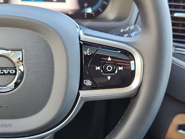 2025 Volvo XC90 B6 Core