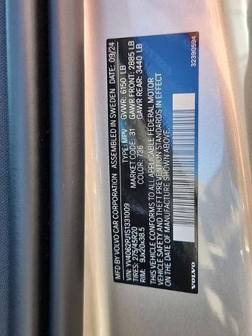 2025 Volvo XC90 B6 Core
