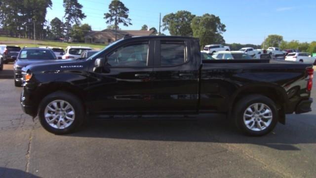 2023 Chevrolet Silverado 1500 2WD Double Cab Standard Bed Custom