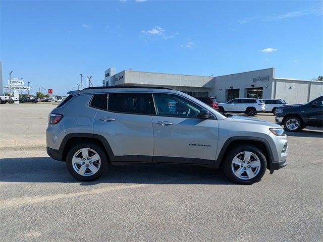 2022 Jeep Compass Latitude FWD