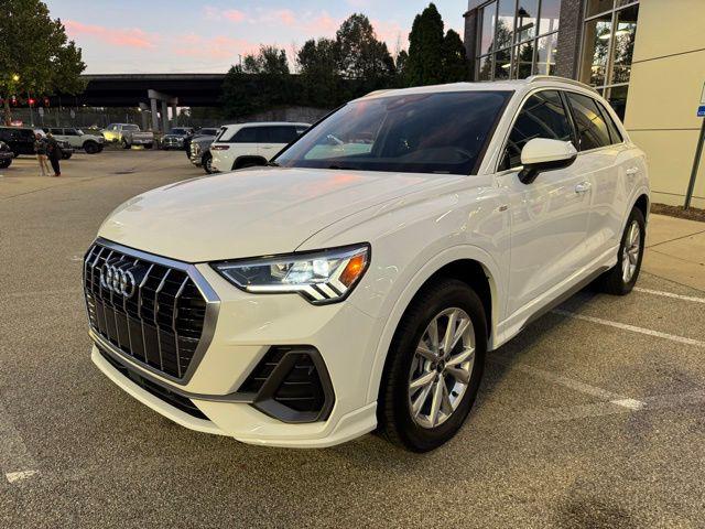 2025 Audi Q3 Premium 45 TFSI S line quattro Tiptronic 2025 Audi Q3 Premium 45 TFSI S line quattro Tiptronic