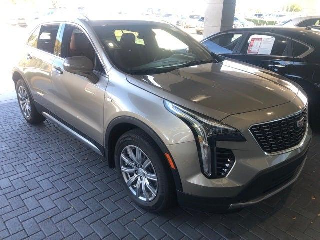 2023 Cadillac XT4 FWD Premium Luxury