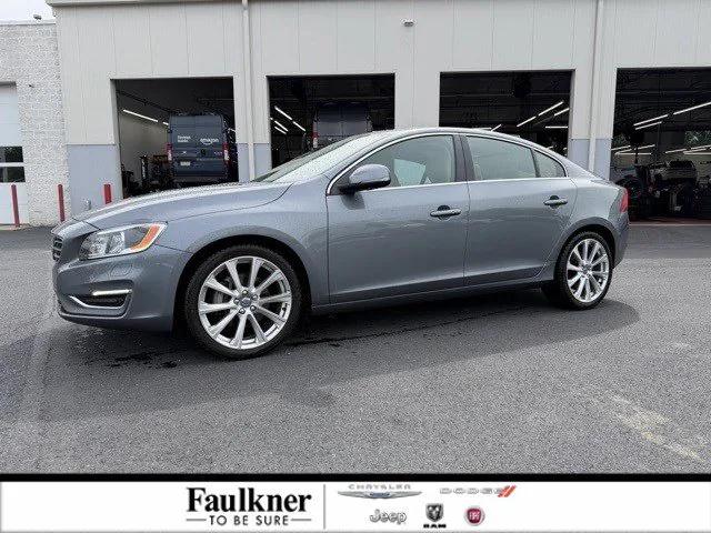2017 Volvo S60 Inscription T5 Platinum