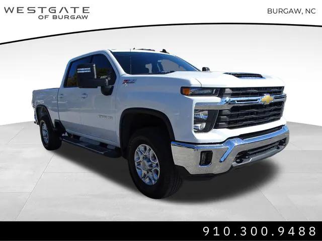 2024 Chevrolet Silverado 2500HD 4WD Crew Cab Standard Bed LT