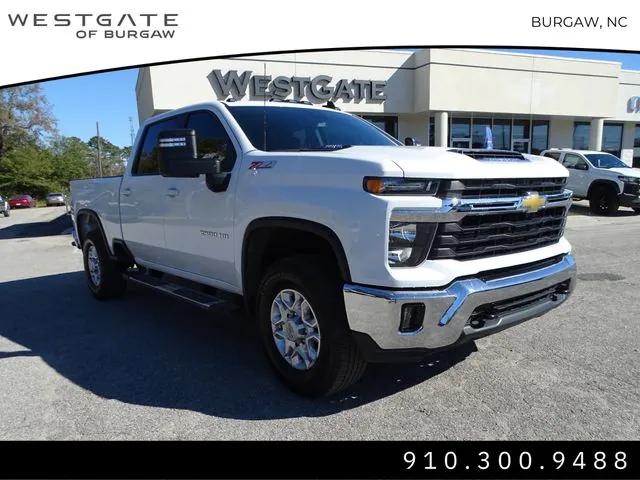 2024 Chevrolet Silverado 2500HD 4WD Crew Cab Standard Bed LT