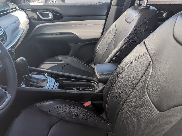 2023 Jeep Compass Limited 4x4 2023 Jeep Compass Limited 4x4