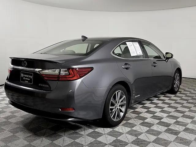 2016 Lexus ES 300h ES 300h