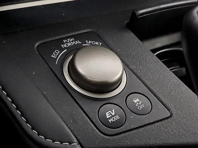 2016 Lexus ES 300h ES 300h