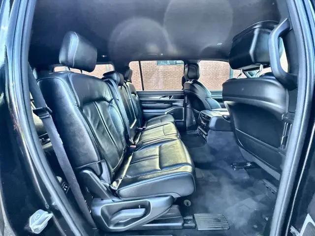 2023 Jeep Wagoneer Series III 4x4