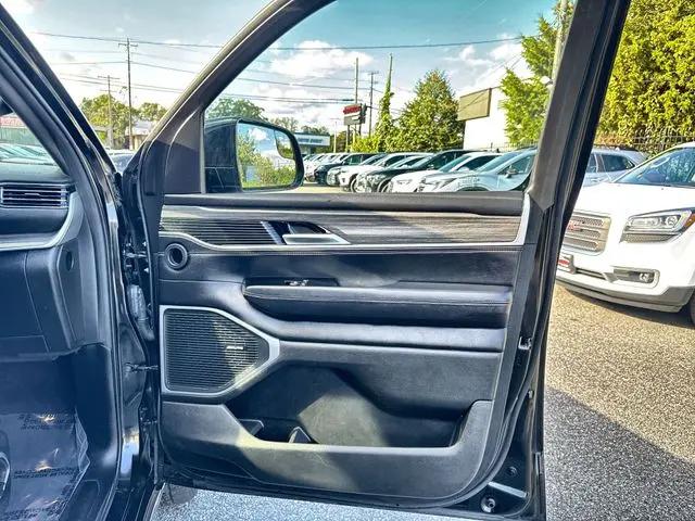 2023 Jeep Wagoneer Series III 4x4