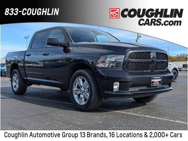 2017 RAM 1500 Express Crew Cab 4x4 57 Box 2017 RAM 1500 Express Crew Cab 4x4 57 Box
