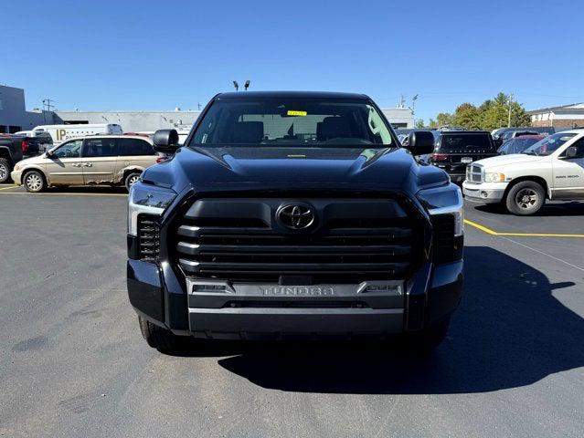 2024 Toyota Tundra SR5 4WD 2024 Toyota Tundra SR5 4WD