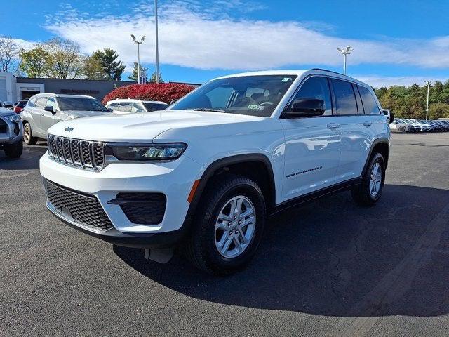 2024 Jeep Grand Cherokee Laredo 4x4 2024 Jeep Grand Cherokee Laredo 4x4