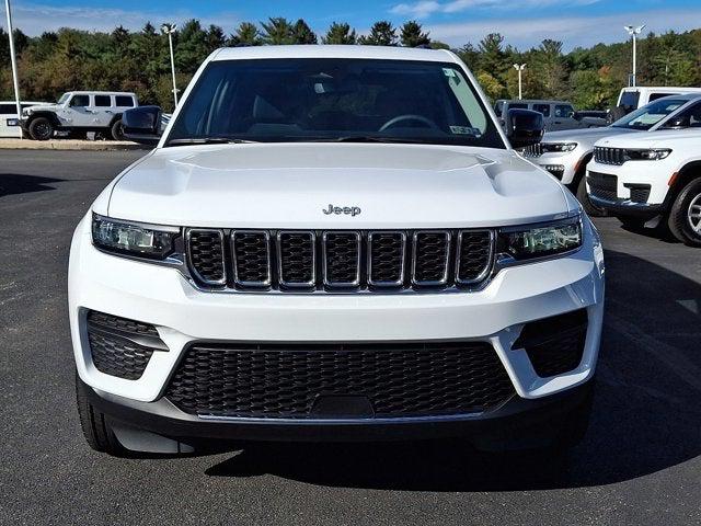 2024 Jeep Grand Cherokee Laredo 4x4