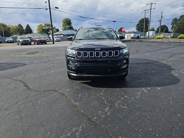 2024 Jeep Compass Latitude 4x4 2024 Jeep Compass Latitude 4x4