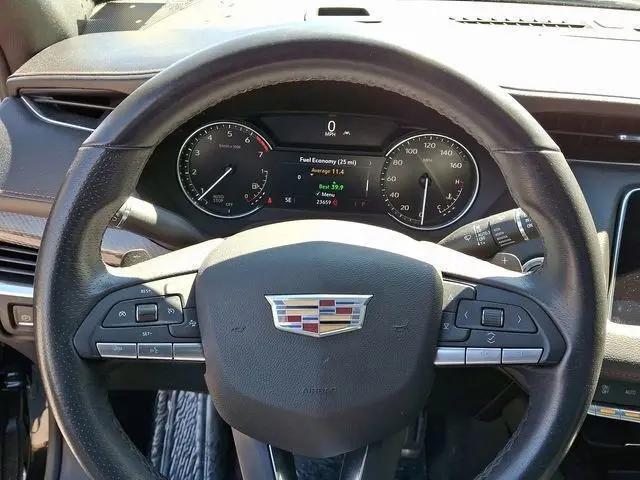 2023 Cadillac XT4 FWD Sport