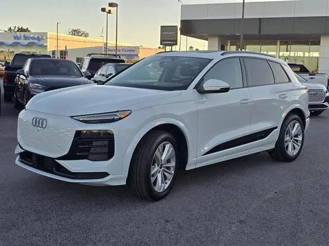 2025 Audi Q6 e-tron Premium Plus