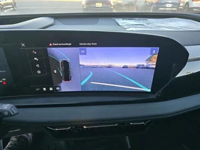 2025 Audi Q6 e-tron Premium Plus