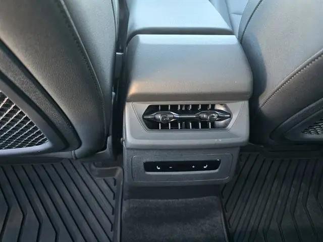 2025 Audi Q6 e-tron Premium Plus