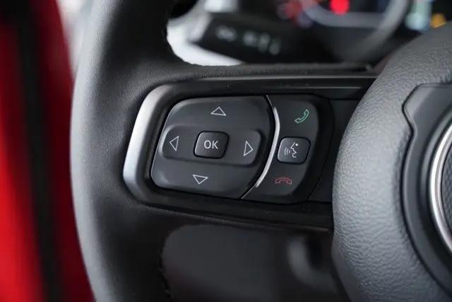 2025 Jeep Wrangler 4-Door Summit 4x4