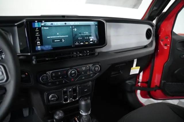 2025 Jeep Wrangler 4-Door Summit 4x4