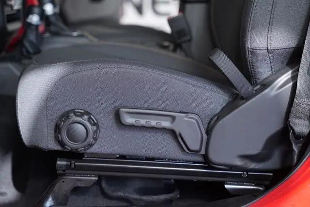 2025 Jeep Wrangler 4-Door Summit 4x4