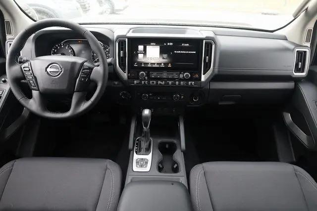 2026 Nissan Frontier Crew Cab Long Bed SV 4x4