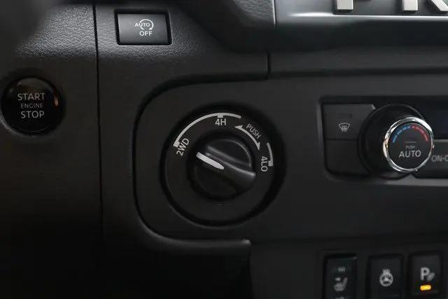2026 Nissan Frontier Crew Cab Long Bed SV 4x4