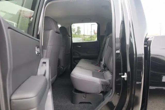 2026 Nissan Frontier Crew Cab Long Bed SV 4x4