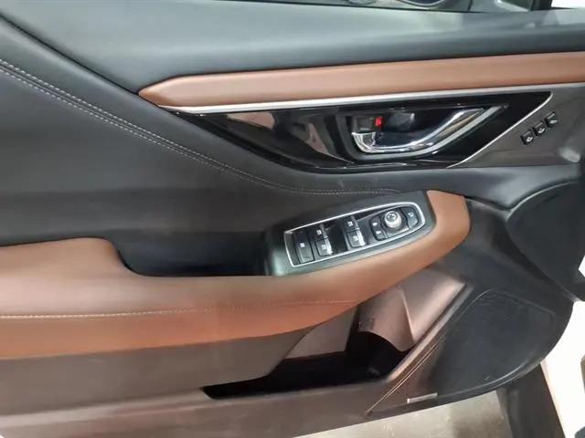 2022 Subaru Outback Touring XT