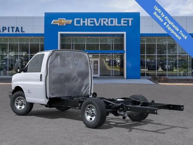 2025 Chevrolet Express Cutaway Work Van