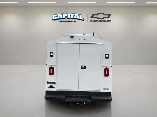 2025 Chevrolet Express Cutaway Work Van