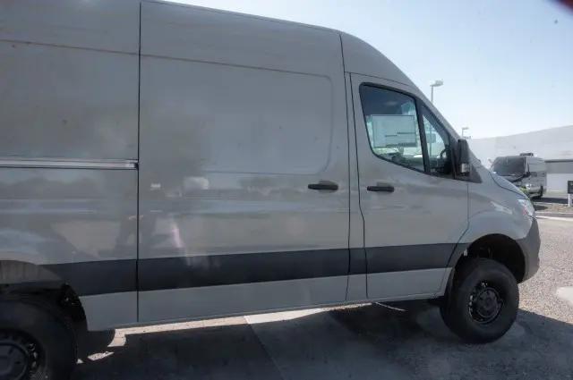 2026 Mercedes-Benz Sprinter 2500 Standard Roof 4-Cyl Diesel HO